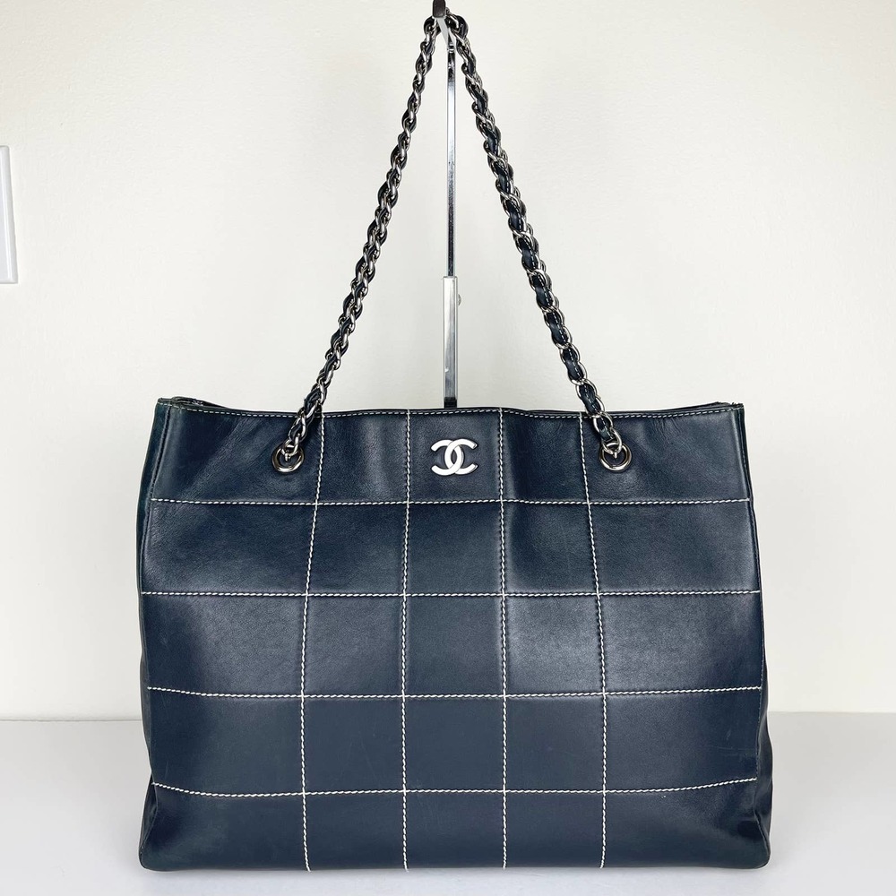 CHANEL Wild Stitch Chocolate Bar Leather Tote Bag Black Large